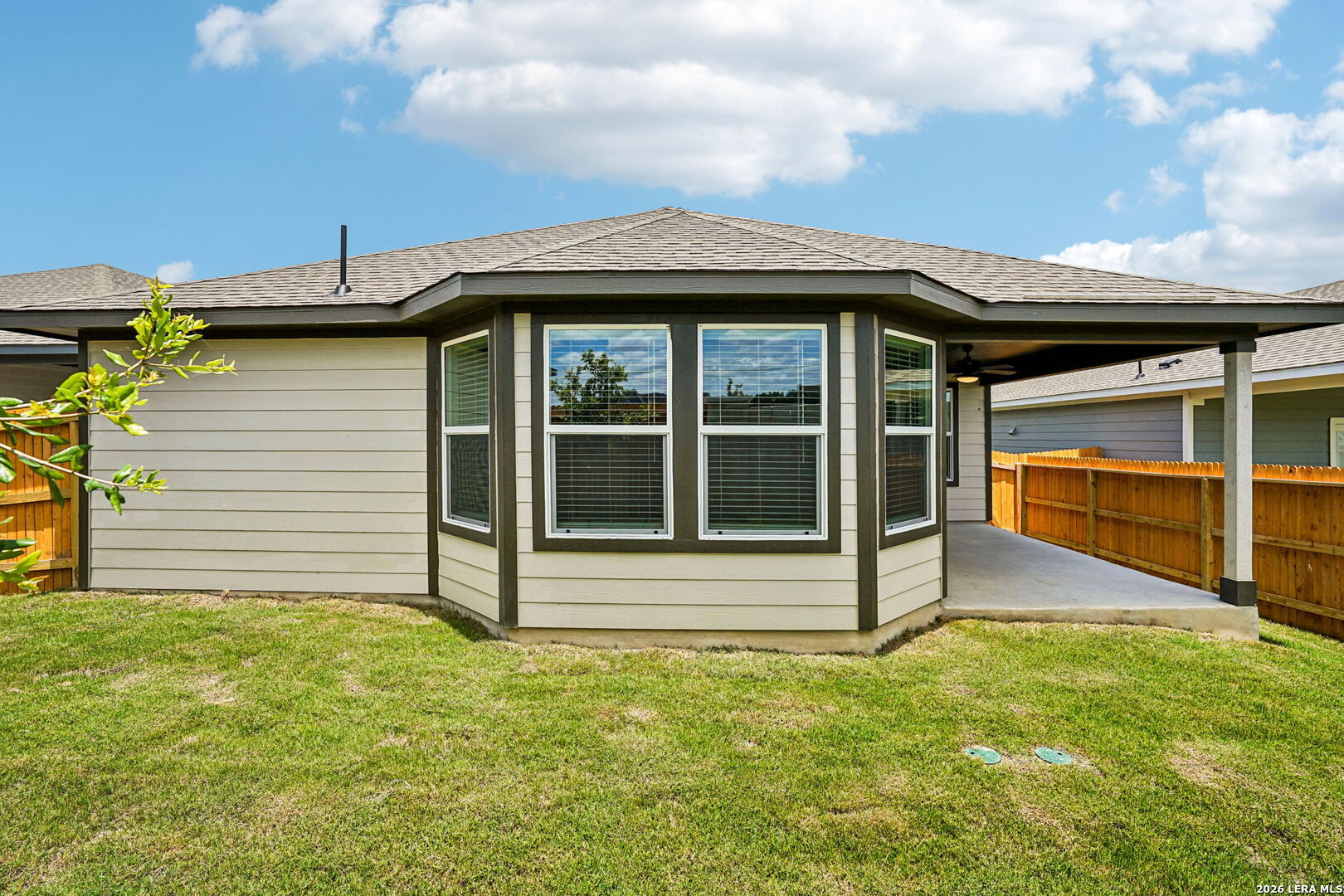 5433 Wrangler Way Marion TX 78124