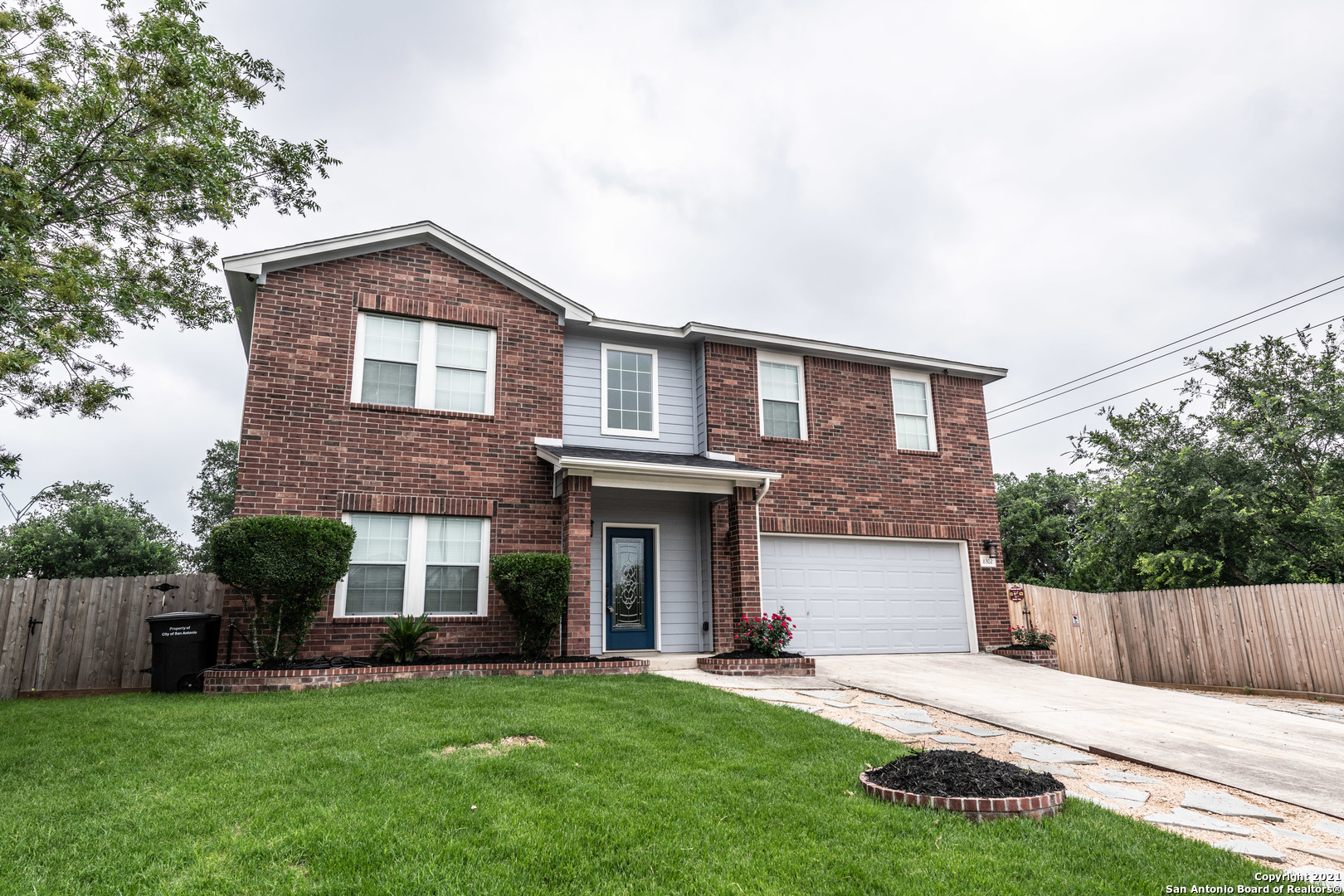 8302 Braun Walk San Antonio TX 78250