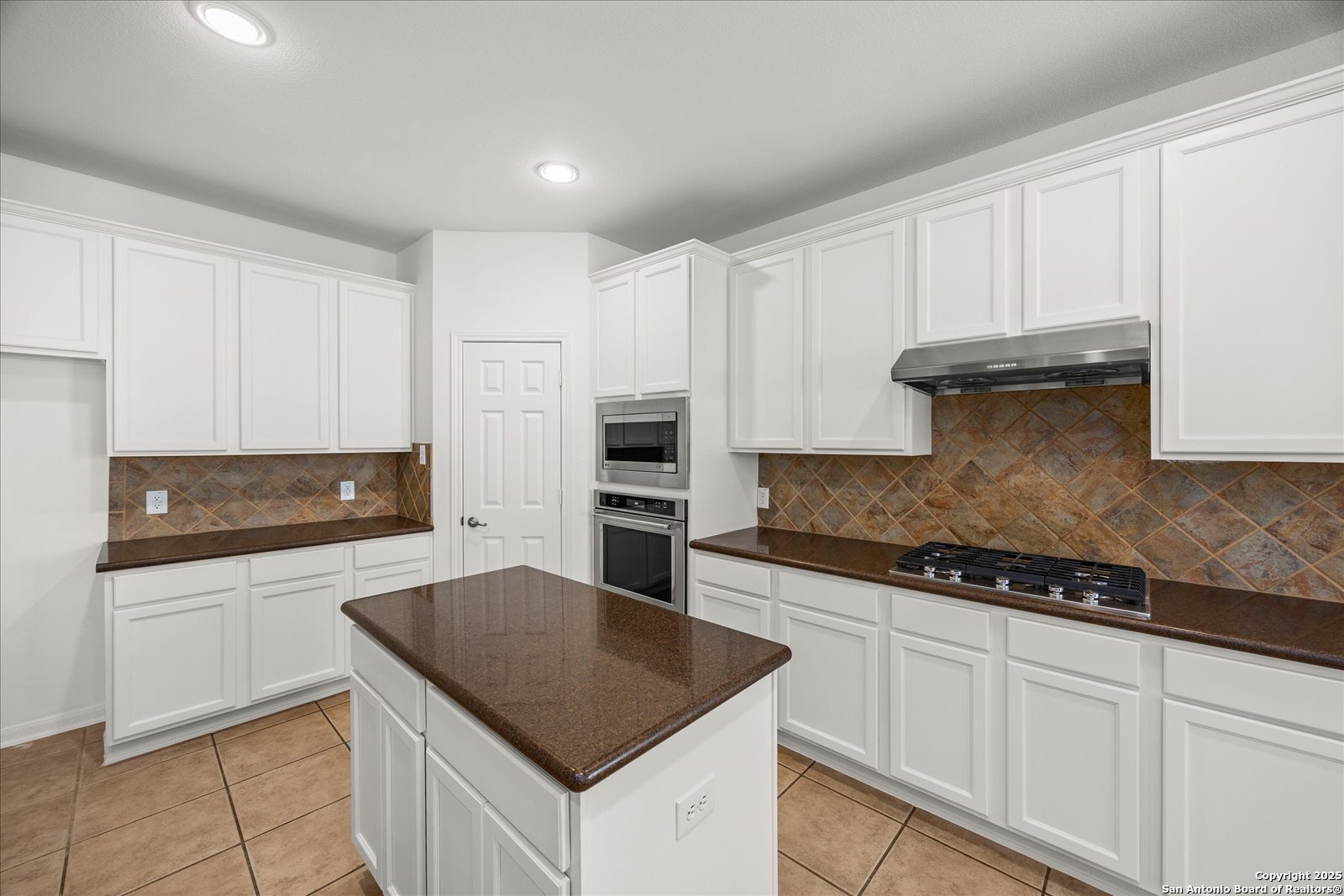 25439 Bunker Drive San Antonio TX 78260