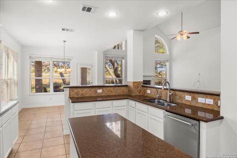 25439 Bunker Drive San Antonio TX 78260