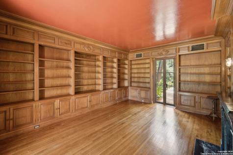 424 Ivy San Antonio TX 78209