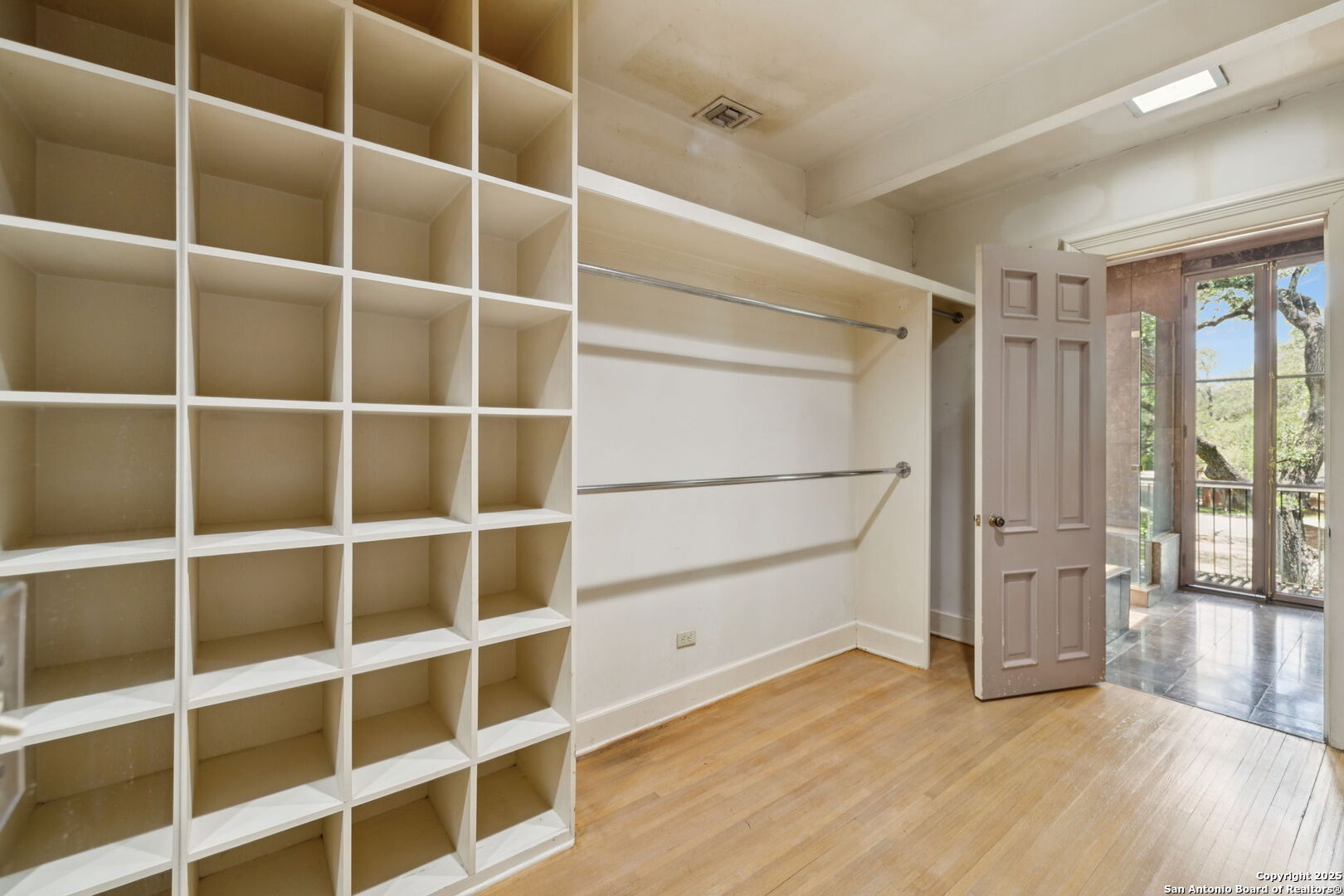 424 Ivy San Antonio TX 78209