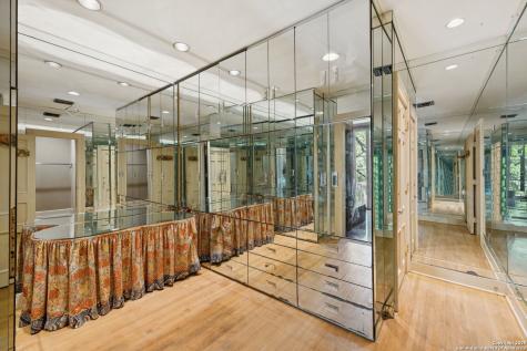 424 Ivy San Antonio TX 78209