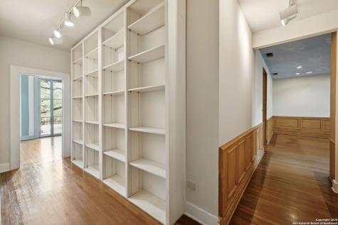 424 Ivy San Antonio TX 78209