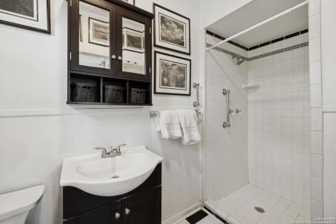 424 Ivy San Antonio TX 78209