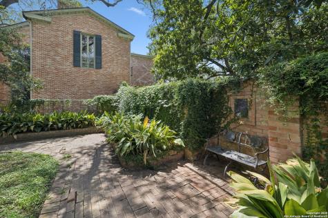 424 Ivy San Antonio TX 78209