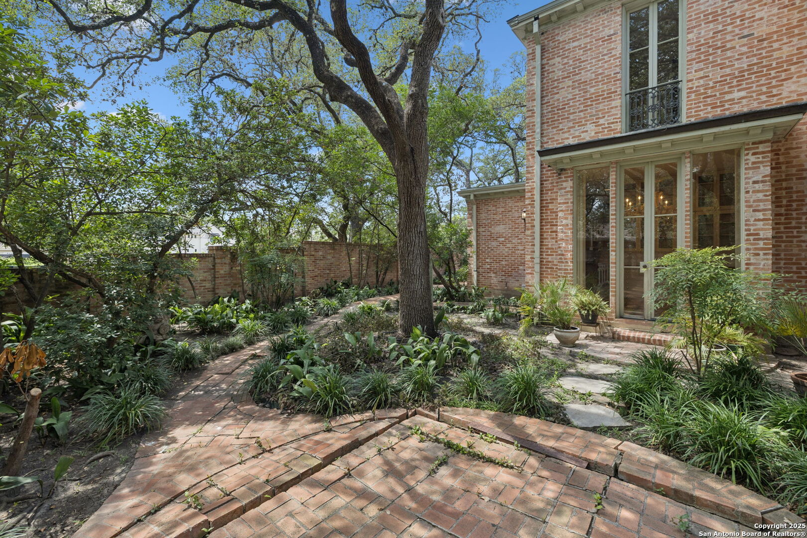 424 Ivy San Antonio TX 78209