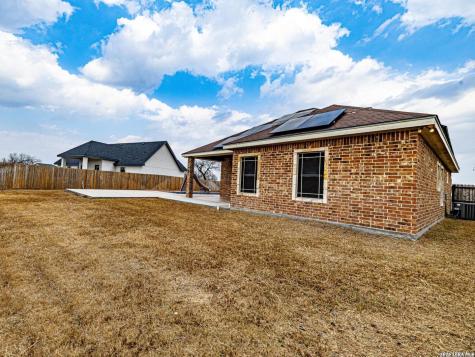 1503 Lewis Kingsville TX 78363