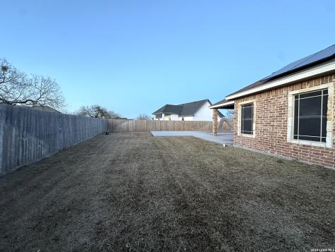 1503 Lewis Kingsville TX 78363