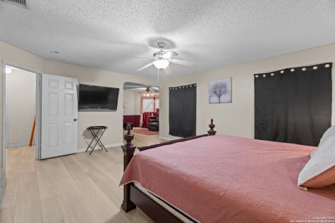 4710 Irish Oak San Antonio TX 78247