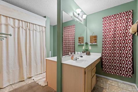 4710 Irish Oak San Antonio TX 78247