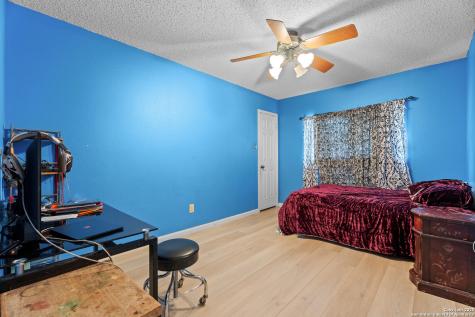 4710 Irish Oak San Antonio TX 78247