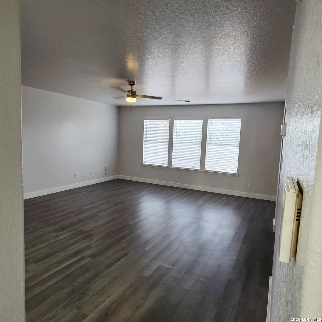 8418 Adams Hill San Antonio TX 78227