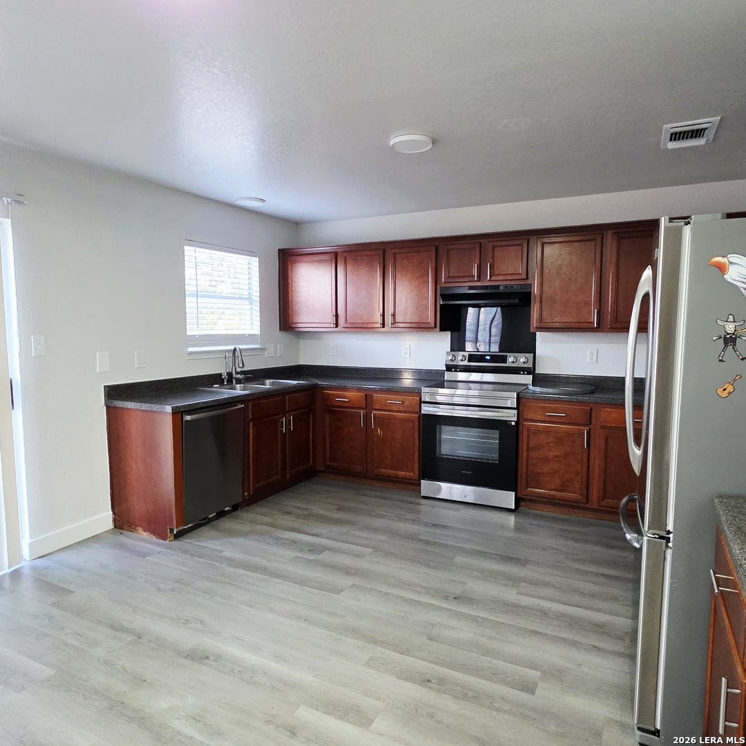8418 Adams Hill San Antonio TX 78227