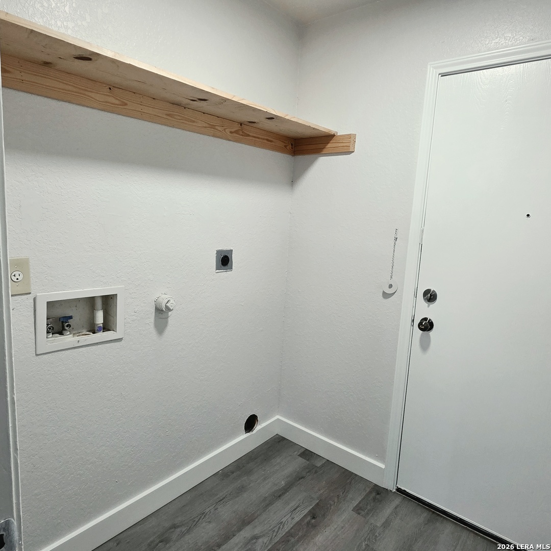 8418 Adams Hill San Antonio TX 78227