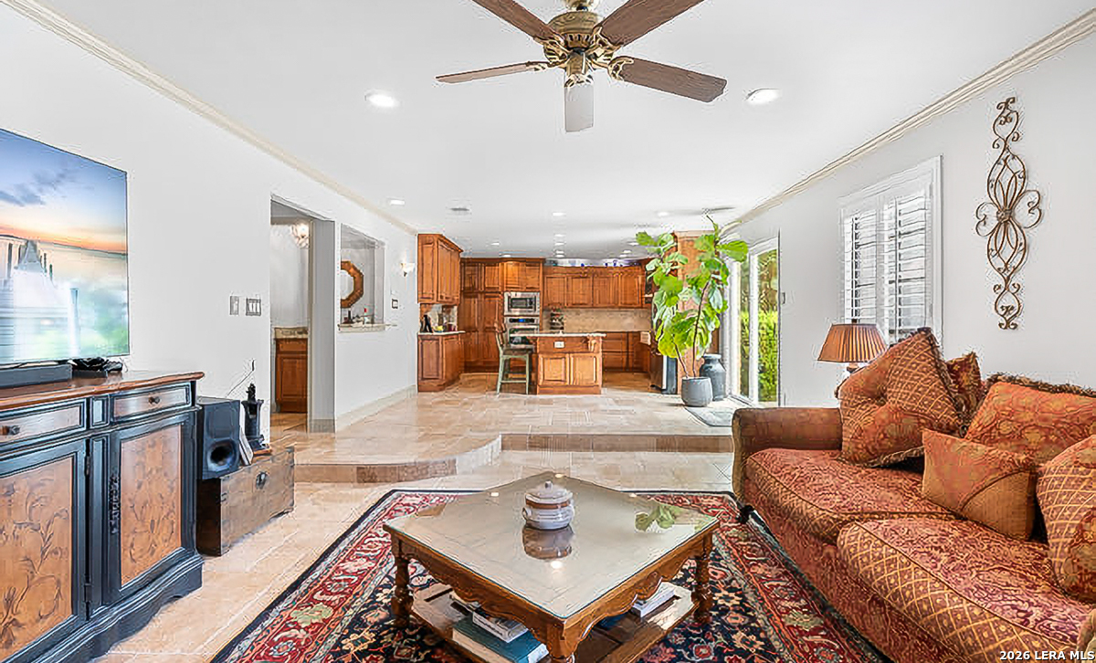 16018 Alsace San Antonio TX 78232