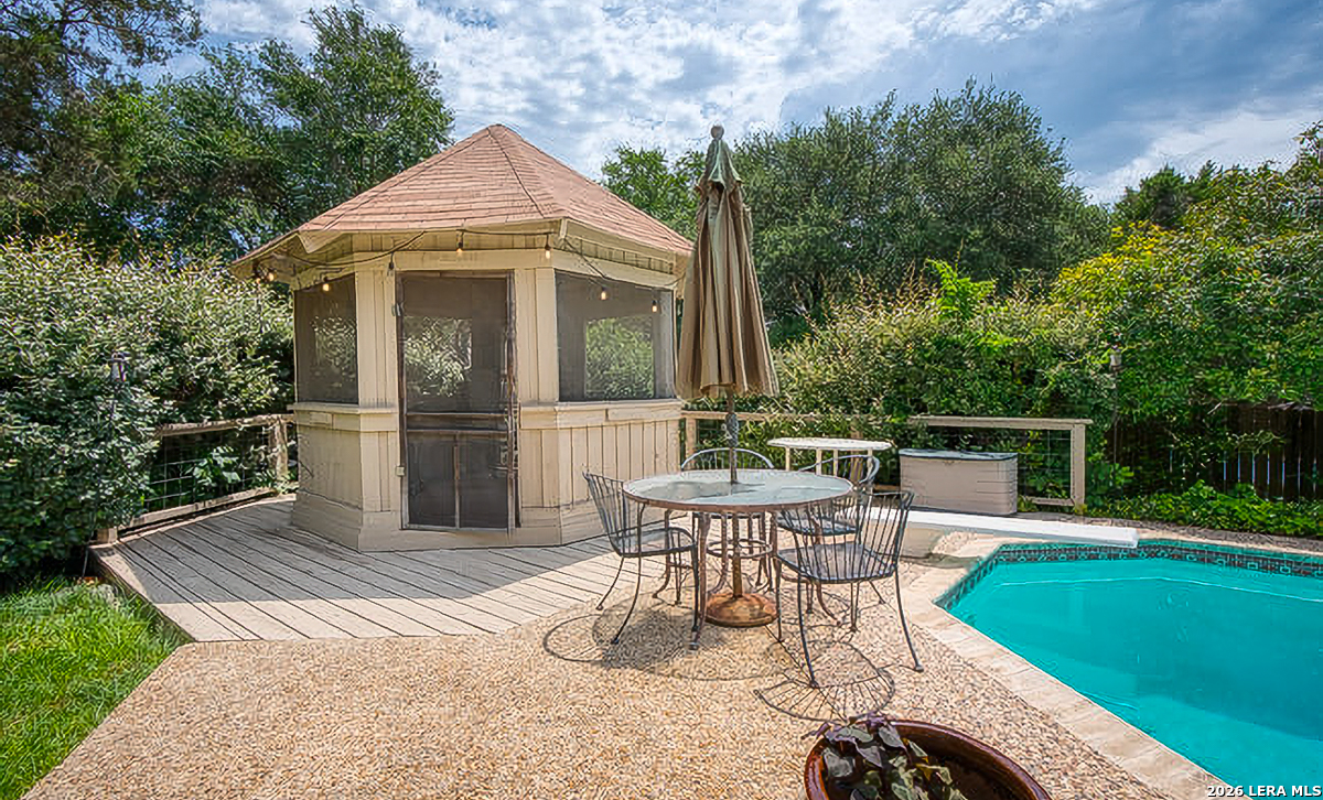 16018 Alsace San Antonio TX 78232