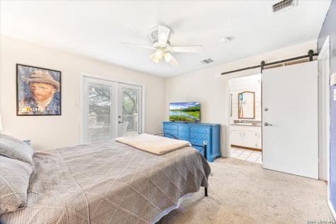 13900 N Hills Village Drive San Antonio TX 78249