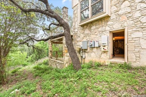 13900 N Hills Village Drive San Antonio TX 78249