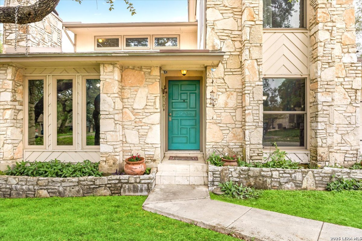 13900 N Hills Village Drive San Antonio TX 78249