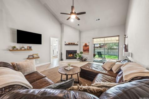 2330 Encino Point San Antonio TX 78259