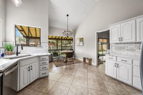 2330 Encino Point San Antonio TX 78259