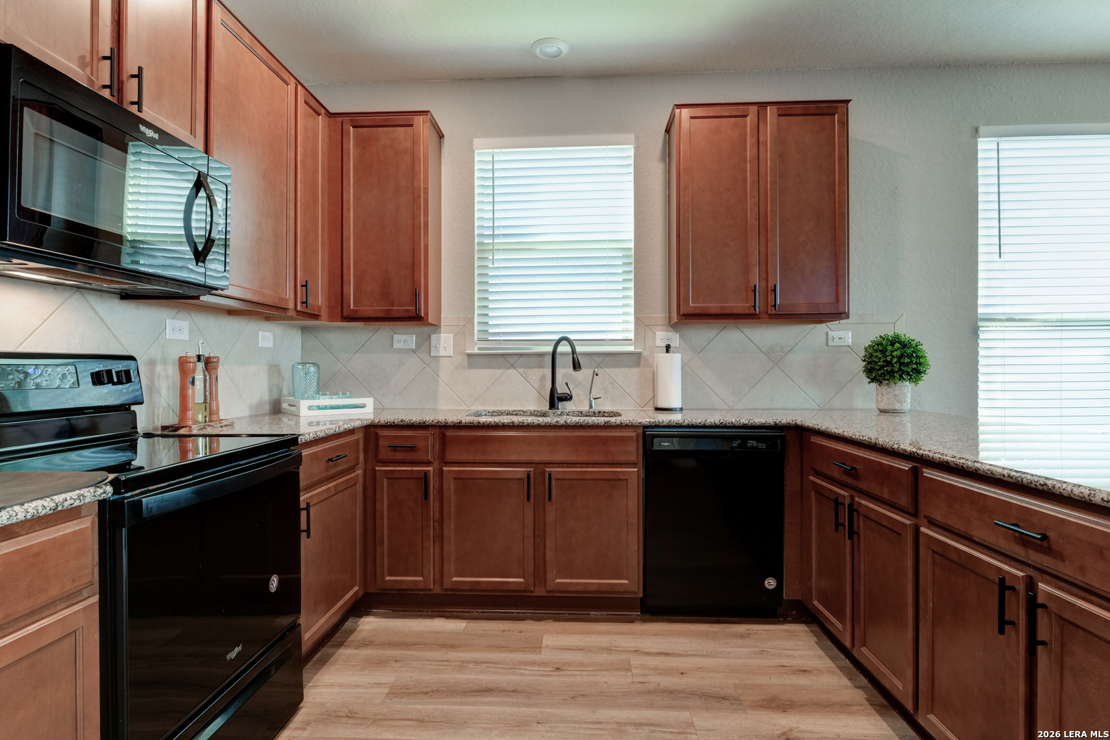 8419 Fortuna Valley San Antonio TX 78252