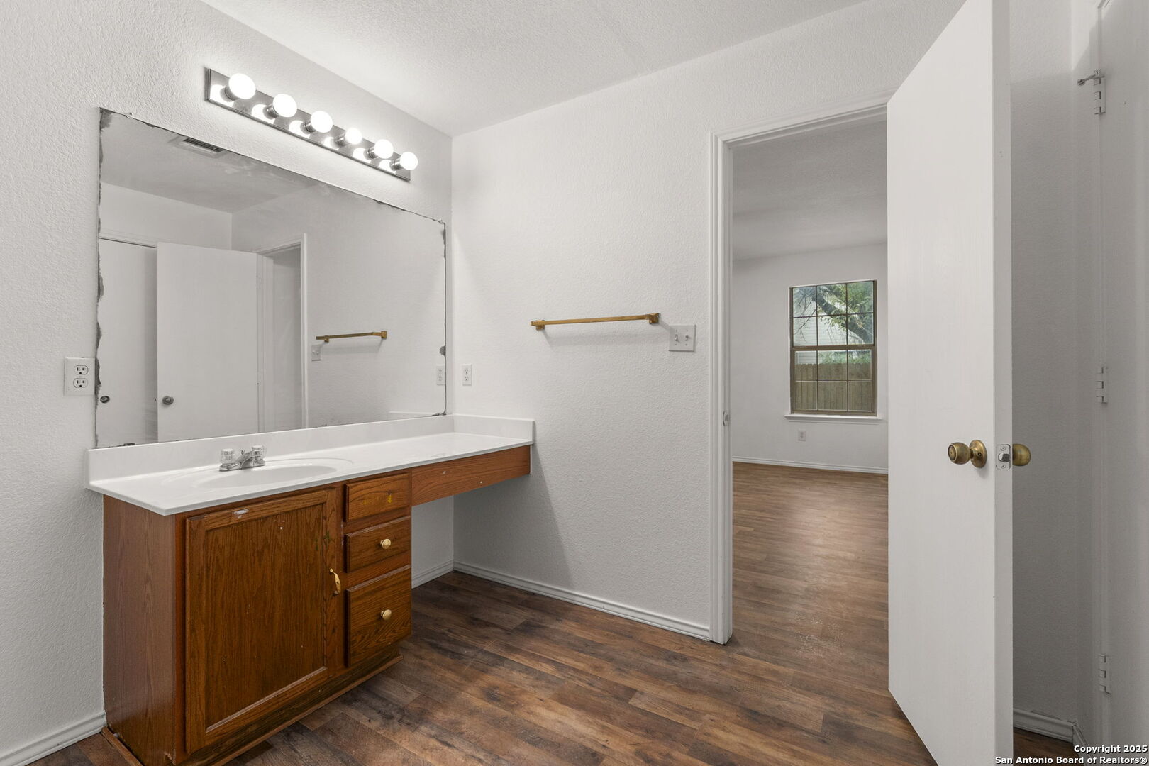 620 Waterleaf Boulevard Kyle TX 78640