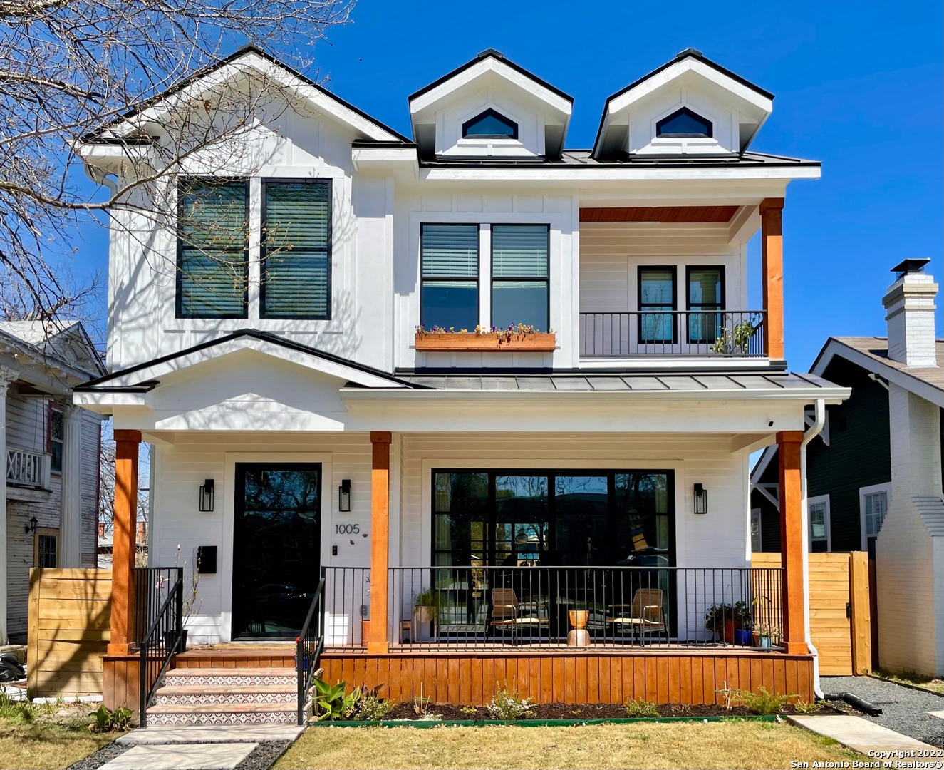 1005 W Summit Avenue San Antonio TX 78201