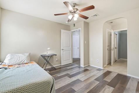 10232 Colonel Ridge Schertz TX 78154