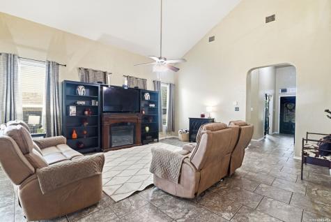 10232 Colonel Ridge Schertz TX 78154