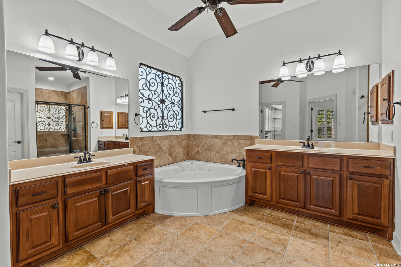3615 Sunset Cliff San Antonio TX 78261