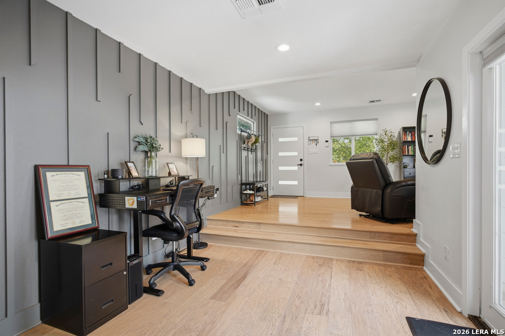 275 E Fair Oaks Place Alamo Heights TX 78209