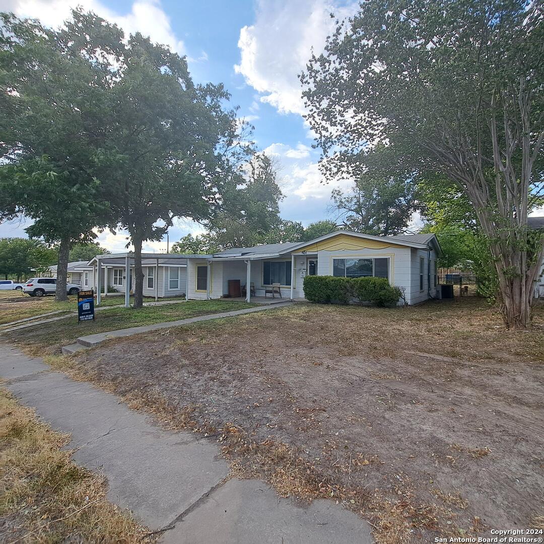 451 Laurelwood Drive San Antonio TX 78213