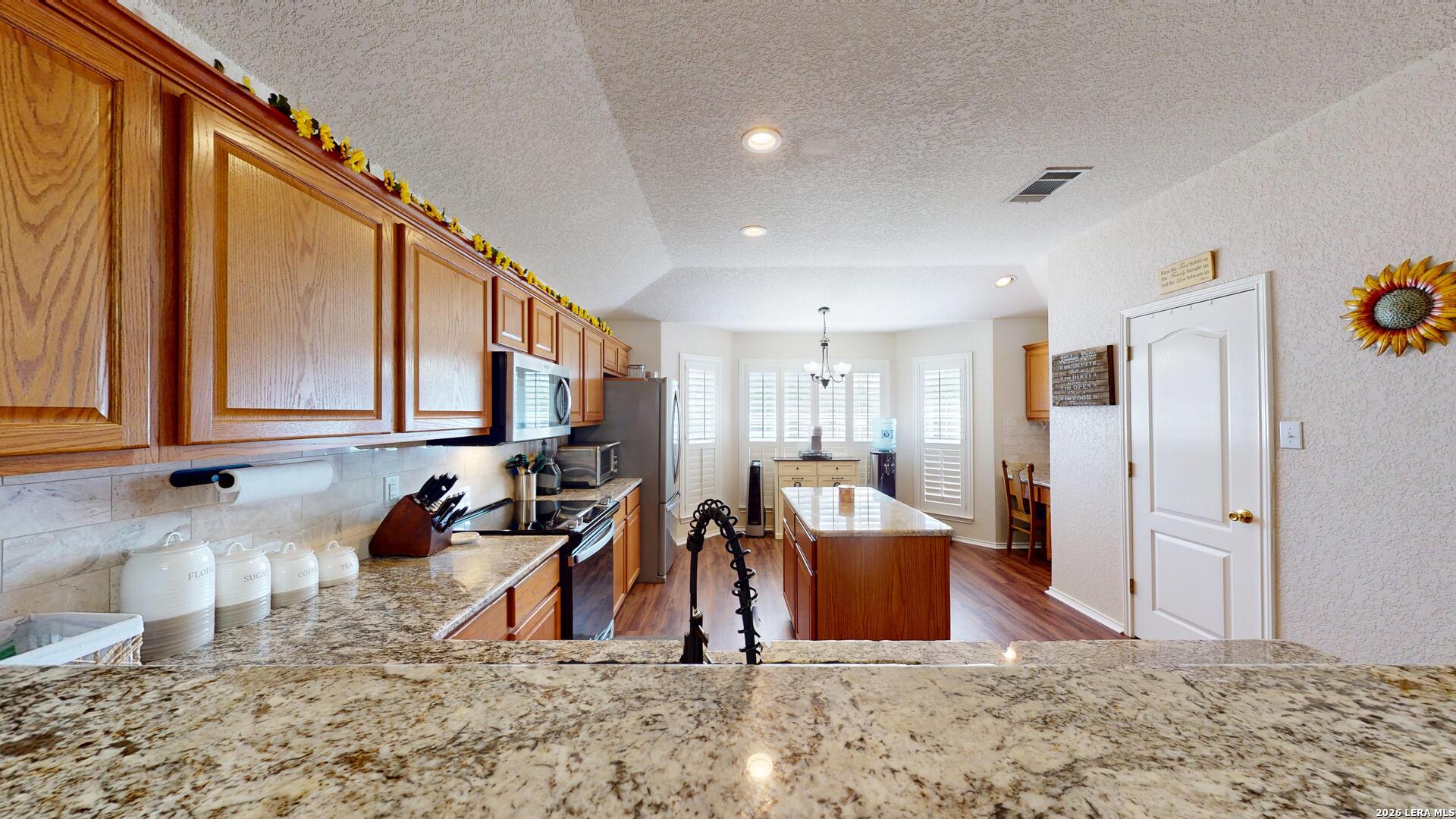 9027 Liberty View Converse TX 78109