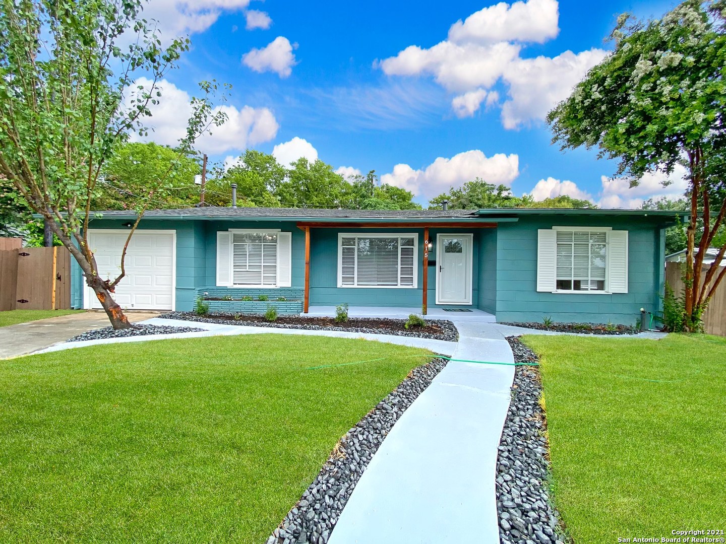 615 Byrnes Drive San Antonio TX 78209