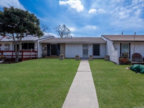 6602 Spring Lark Street San Antonio TX 78249