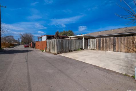 6602 Spring Lark Street San Antonio TX 78249