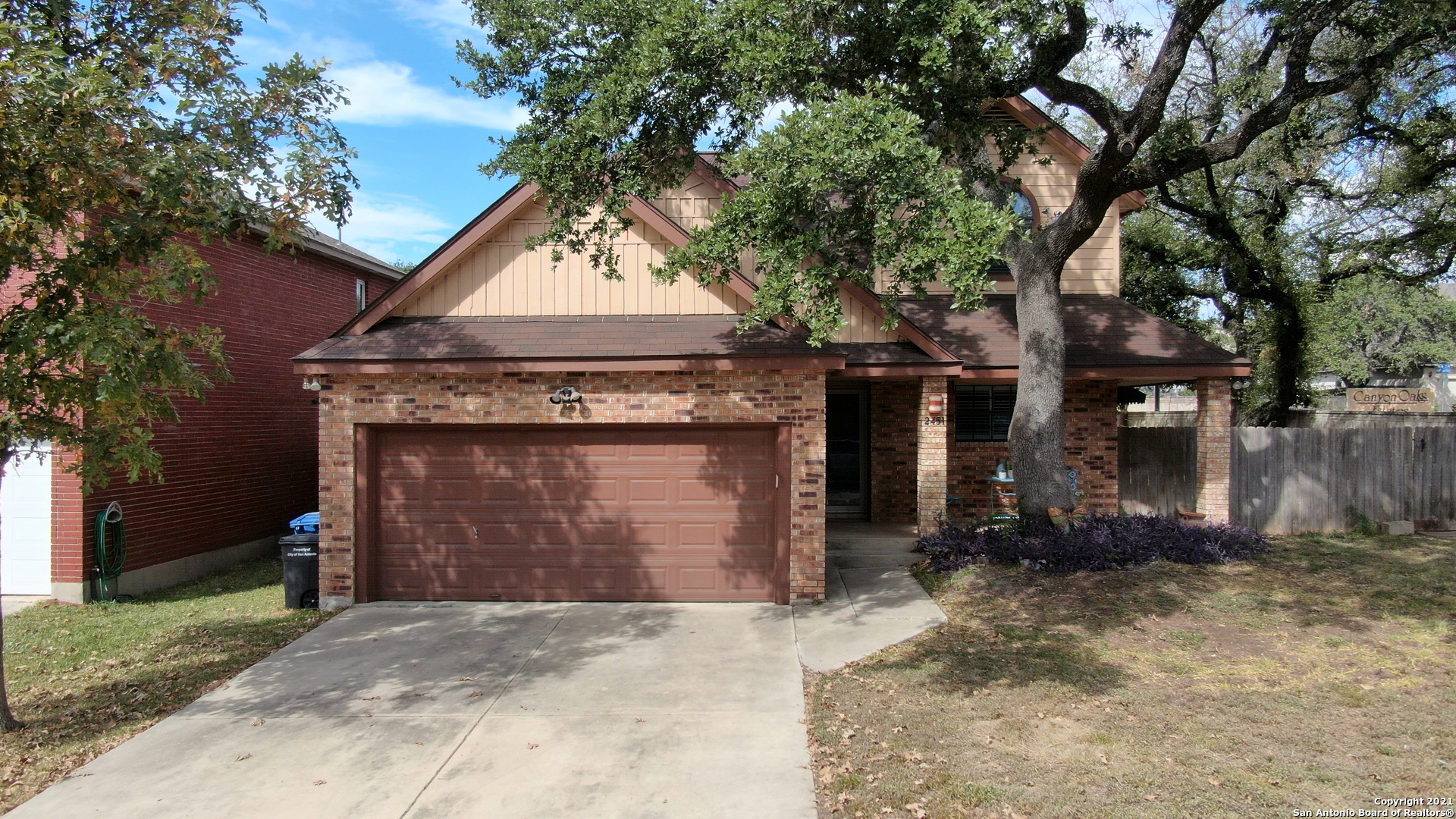 2451 Thrasher Oak San Antonio TX 78232