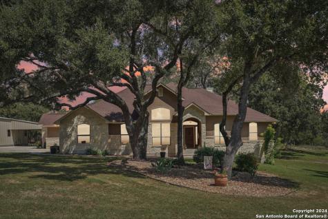 209 Rosewood Drive La Vernia TX 78121