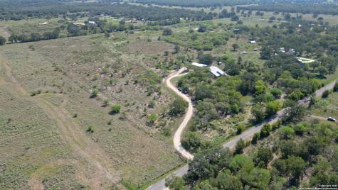 475 Jackson Road Kingsbury TX 78638