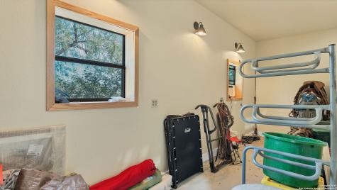 475 Jackson Road Kingsbury TX 78638
