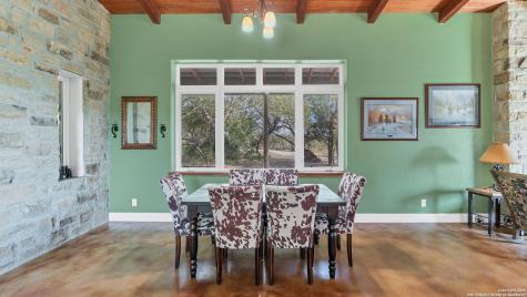 475 Jackson Road Kingsbury TX 78638