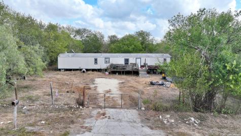 6614 Calle Briseno San Antonio TX 78252
