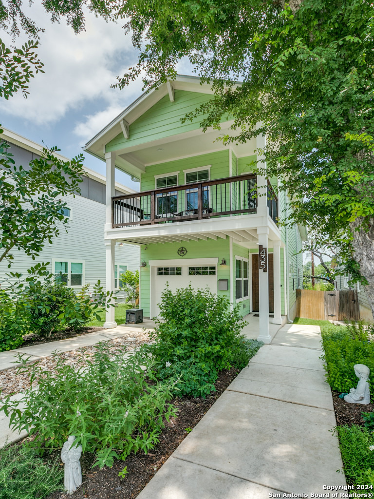 435 Natalen San Antonio TX 78209