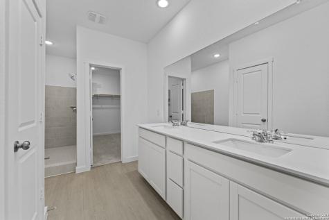 1867 Nuthatch Ridge New Braunfels TX 78130