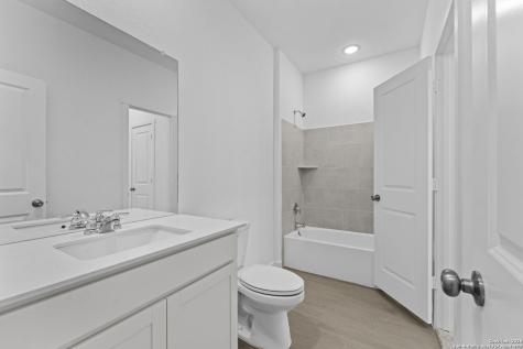 1867 Nuthatch Ridge New Braunfels TX 78130