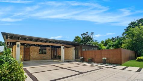 531 Elmhurst Avenue San Antonio TX 78209