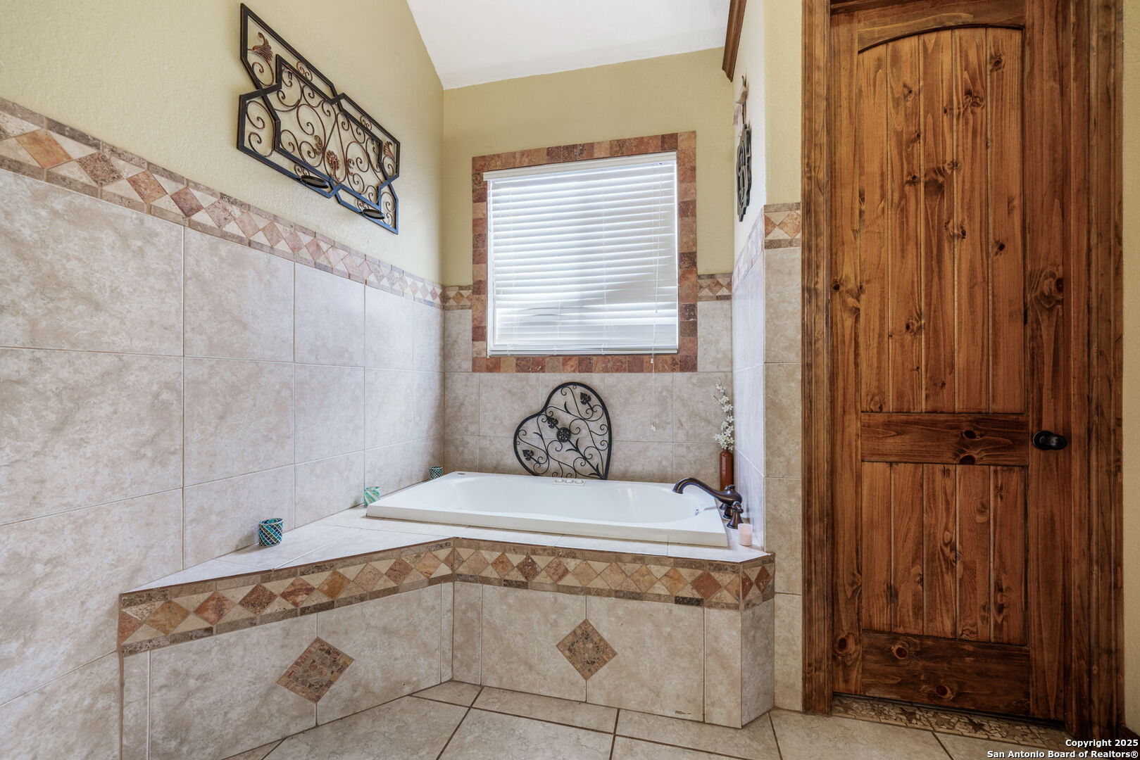 126 Bird Song Boerne TX 78006