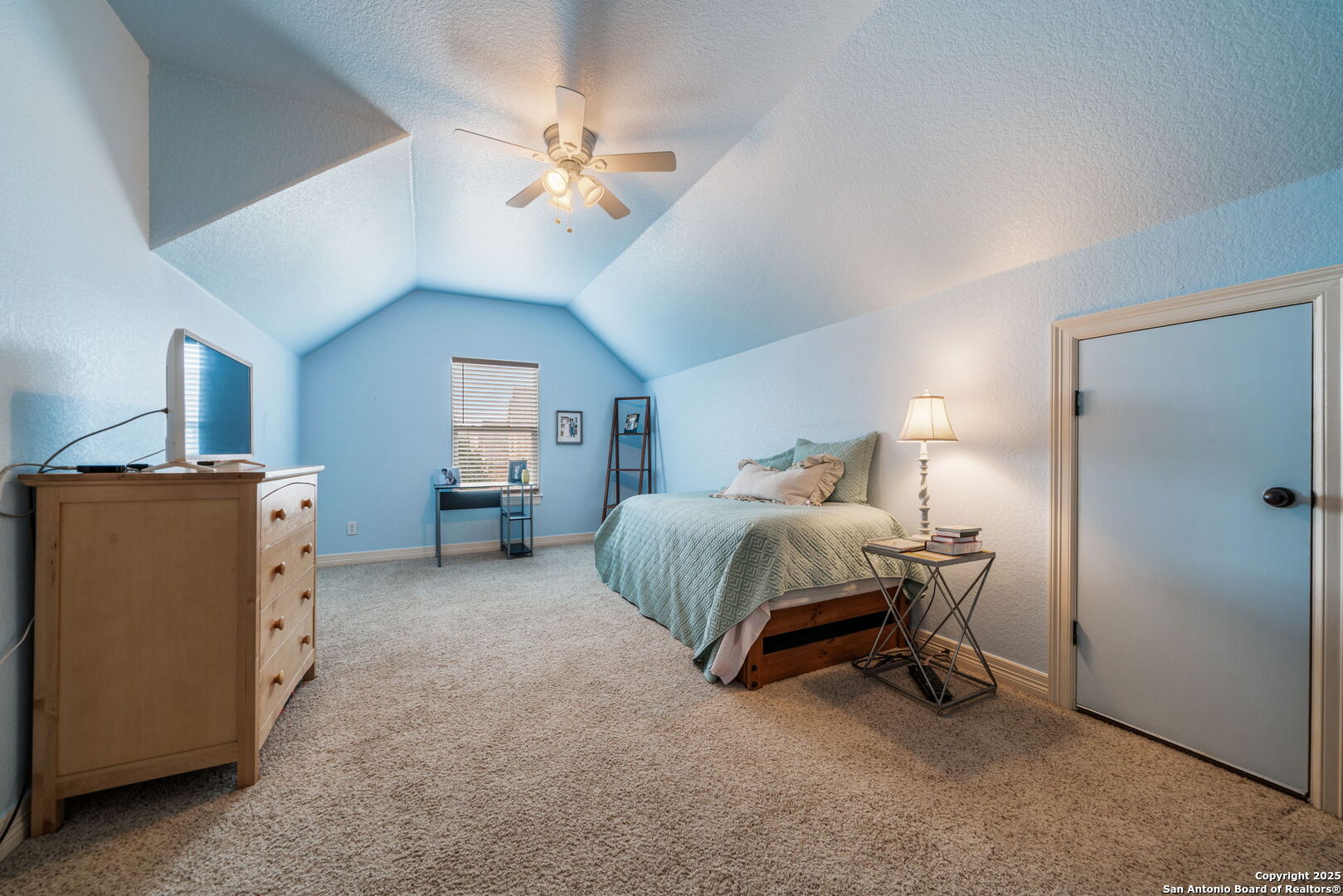 126 Bird Song Boerne TX 78006